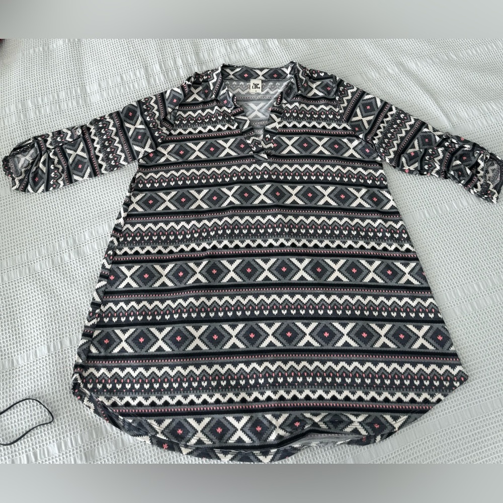 Aztec 3/4 sleeve tunic